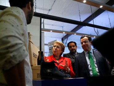 Bachelet sostuvo encuentro con pymes exportadoras