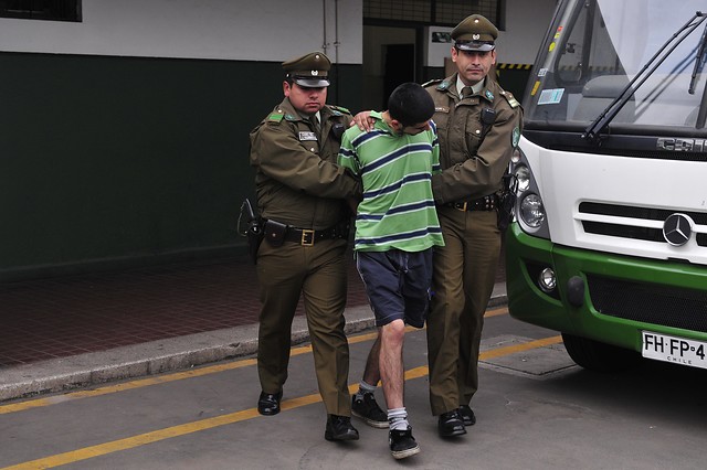 Menor es detenido por la policía como presunto autor de un homicidio en Renca