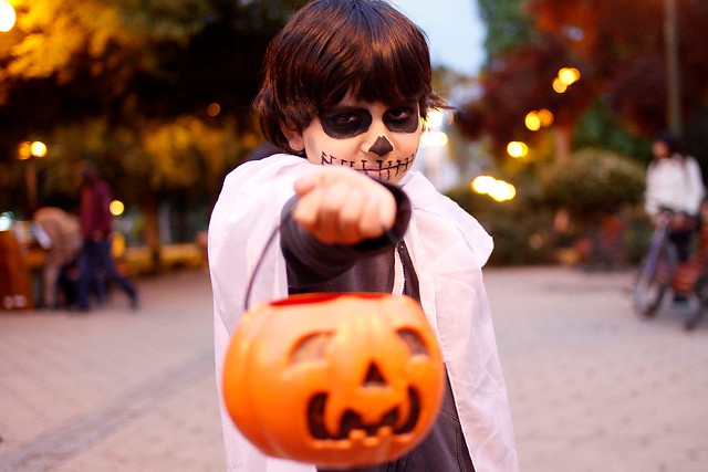 Cuidado con las telas de los disfraces para Halloween