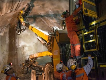 Codelco espera ahorrar US$48 millones anuales con desvinculación de supervisores