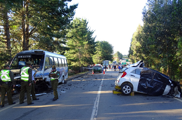 Ruta Cañete Tirúa: Colisión deja dos muertos y un herido grave