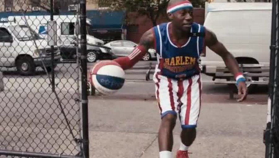 Video: Los fabulosos Harlem Globetrotters celebran 90 años a su estilo