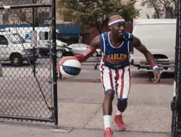 Video: Los fabulosos Harlem Globetrotters celebran 90 años a su estilo