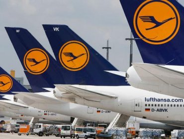 Los auxiliares de vuelo de Lufthansa anuncian una huelga de una semana