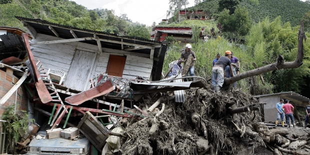 Avalancha en Colombia deja cinco mil damnificados y 127 viviendas destruidas