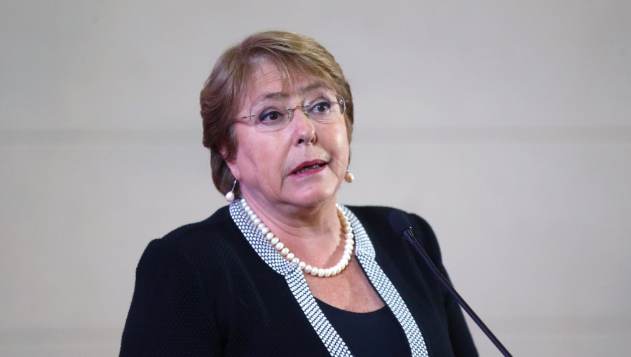 Bachelet se refiere al paro del Registro Civil: "La gente no merece pasar lo que está pasando”