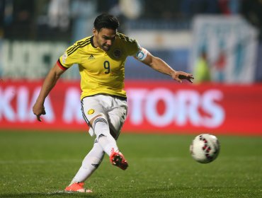 Eliminatorias: Radamel Falcao se perdería el duelo con Chile por lesión muscular