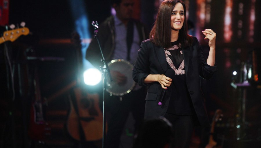 El viernes sale a la venta disco de banda de Julieta Venegas y líder de Miranda!