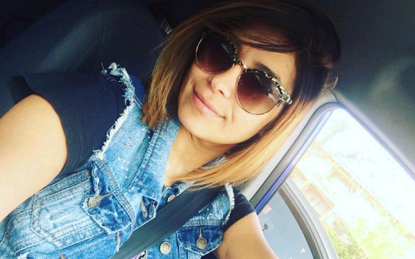 Fanny Cuevas posa en toples para mostrar su sexy tatuaje
