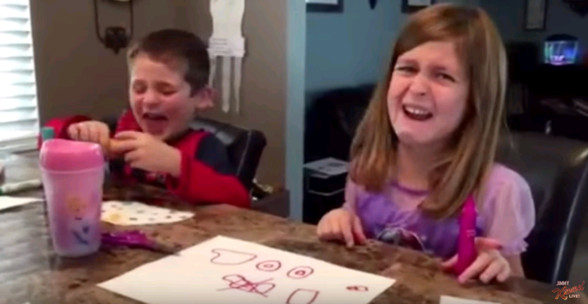 Video: Así reaccionan estos niños cuando les dicen que se comieron sus dulces de Halloween