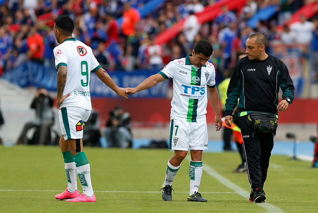 David Pizarro se queda en Chile: "Quiero salir campeón con Wanderers"