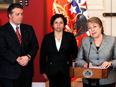 Bachelet dice que capitalización da a Codelco viabilidad a largo plazo