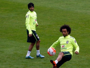 Real Madrid: Marcelo sufre una contractura muscular y podría jugar el 'clásico'