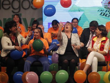 Presidenta Bachelet inaugura los primeros Juegos Deportivos Down