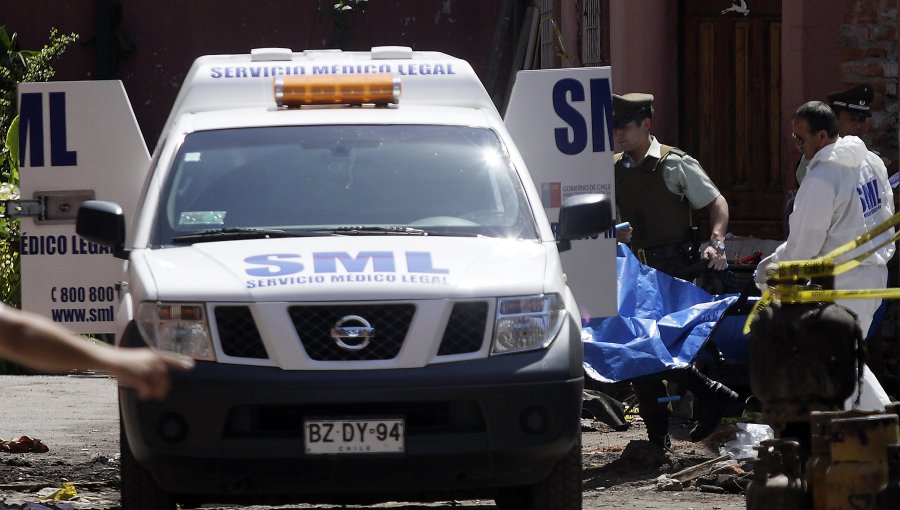 Brutal: Mujer intentó quemar el cadáver de su hermana tras asesinarla a golpes