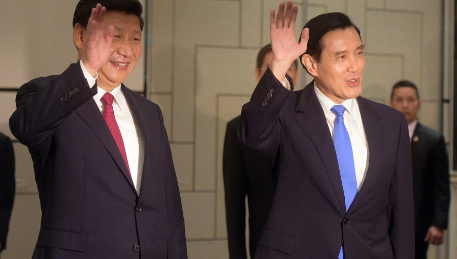 Presidentes de China y Taiwán hacen historia con su primera cumbre en 66 años