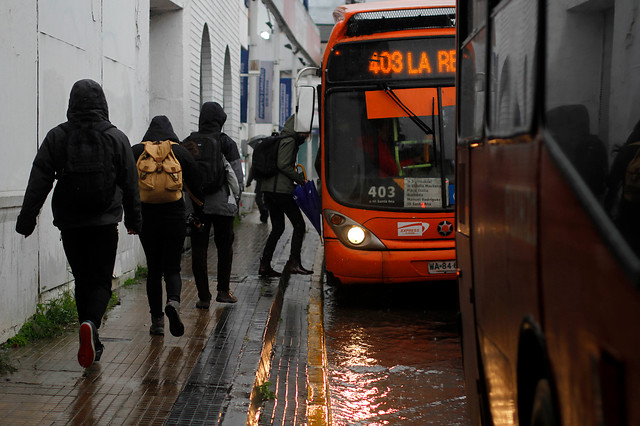 Tomar el transporte público para ir al trabajo, vinculado con una mejor salud