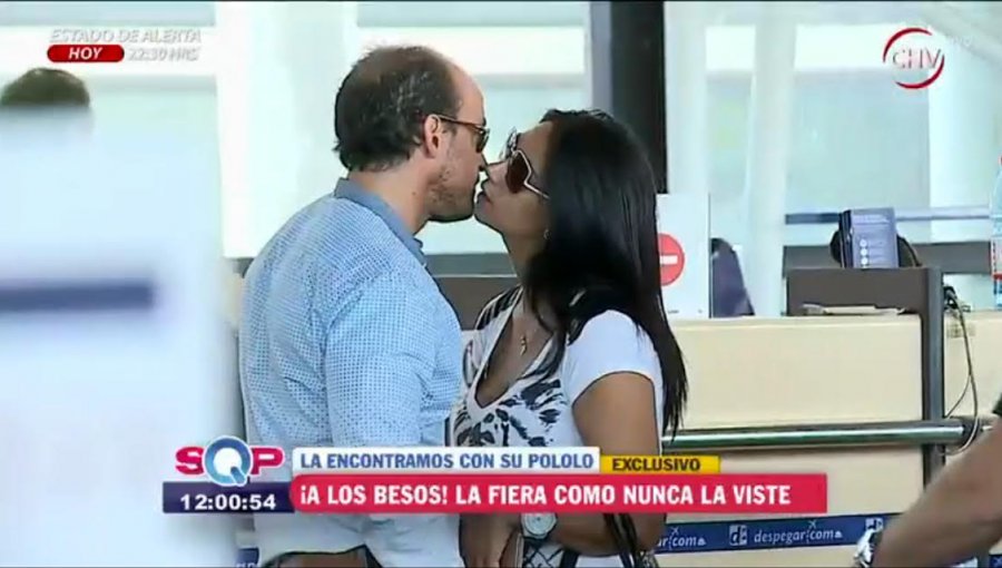 Pamela Díaz captada infraganti a besos con su nueva pareja