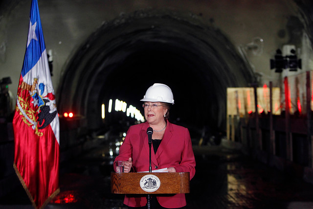 Presidenta inspeccionó trabajos de combinación de las líneas 3 y 6 del Metro