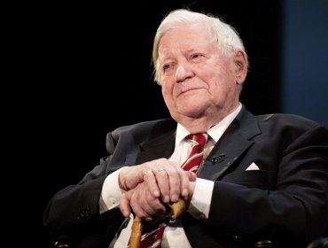 Muere el excanciller alemán Helmut Schmidt, un europeísta pragmático