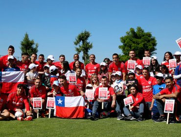 Jugadores de la selección compartieron con los niños de la Teletón