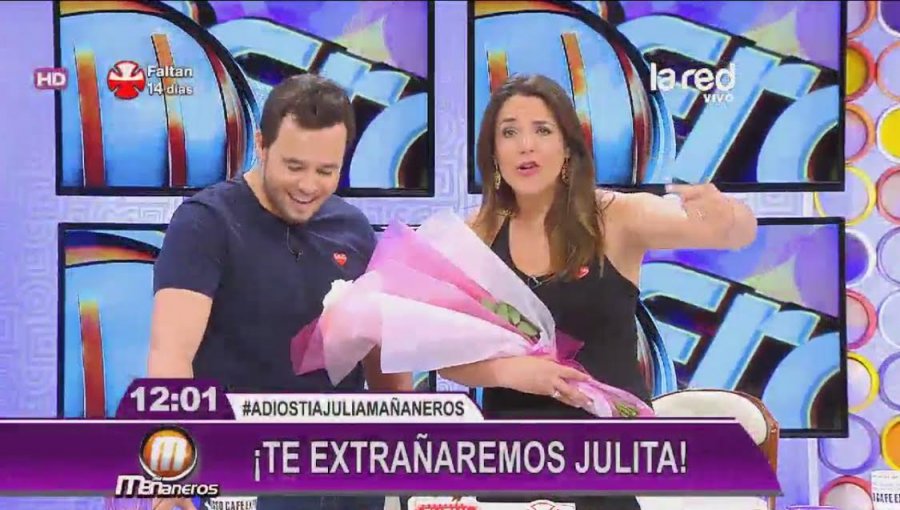 Emotiva despedida recibe Julia Vial