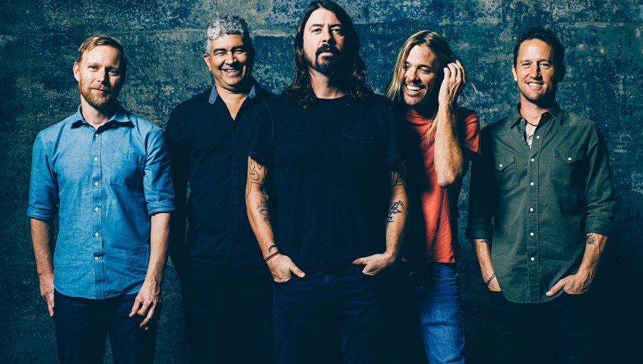 Foo Fighters se une a U2 y cancela sus conciertos tras atentados de París