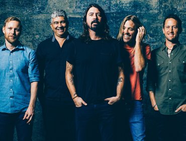 Foo Fighters se une a U2 y cancela sus conciertos tras atentados de París