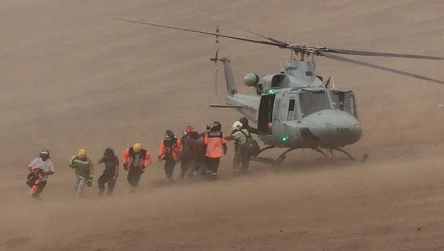 FACh rescata a parapentista que se precipitó a tierra en Iquique