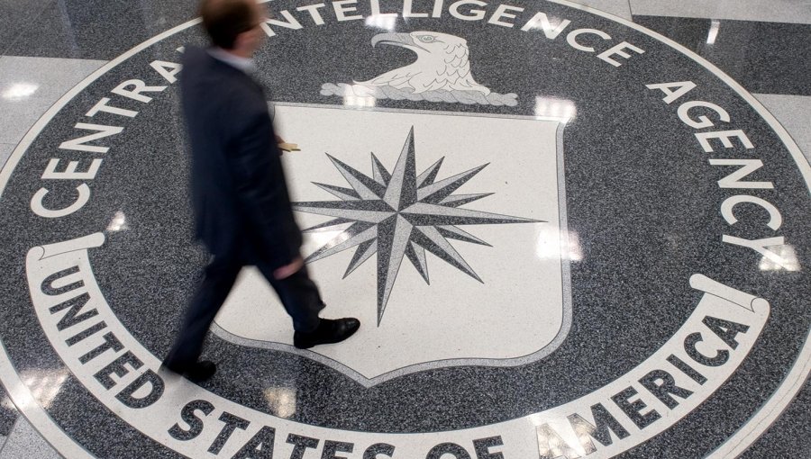 Jefe de CIA alerta de que es probable que EI tenga más ataques "en proyecto"