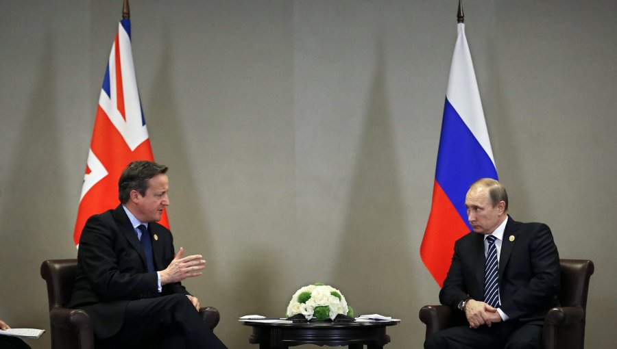 Putin y Cameron abogan por la unidad en la lucha contra el terrorismo
