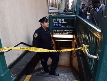 Un tiroteo en una estación del metro de Nueva York deja dos heridos