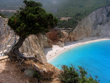 Terremoto en isla griega de Lefkada deja al menos 2 muertos y 4 heridos