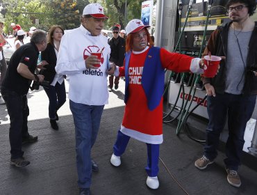Don Francisco lideró la clásica "Pintatón" junto a varios rostros de la TV