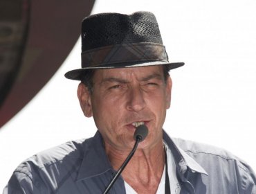 Actor estadounidense Charlie Sheen confirma que porta el virus del sida