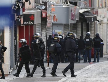 Mueren dos presuntos terroristas en una redada contra el cerebro de atentados