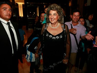 Alcaldesa Reginato compartió con Roberto Carlos en la Gala del Latin Grammy