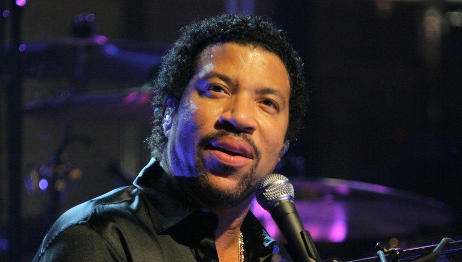 Chilevision tendría a Lionel Richie como la gran carta anglo de Viña 2016