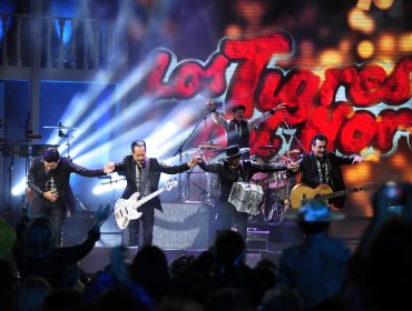 Fher de Maná y Los Tigres del Norte llaman a latinos a no votar por racistas