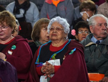 Nuevos promedios de vida para pensiones: 90 años las mujeres y 85 los hombres