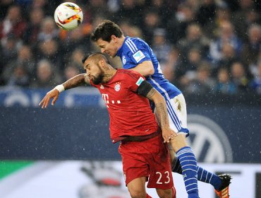 Bundesliga: Bayern con Vidal derrotó al Schalke y aumenta su ventaja en la punta