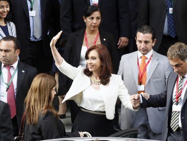 Cristina Fernández vota recordando los "años de estabilidad" del Kirchnerismo