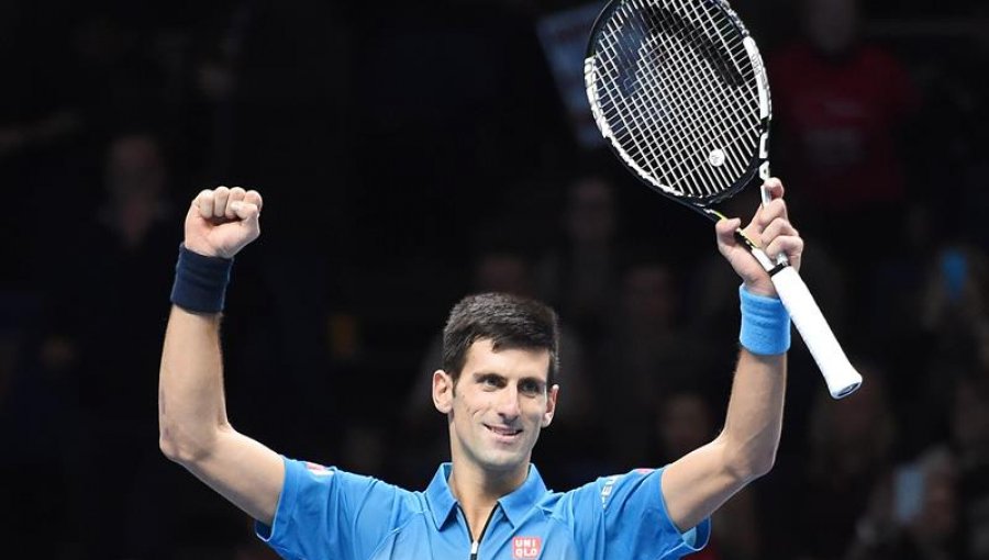 Tenis: Djokovic venció a Federer y cierra como Maestro un año de récord