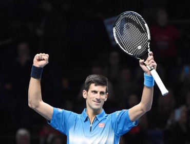 Tenis: Djokovic venció a Federer y cierra como Maestro un año de récord