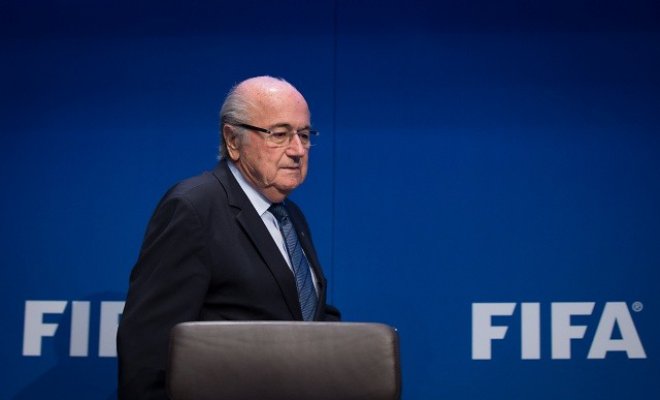 Comité de Ética de la FIFA abre procedimientos contra Blatter y Platini