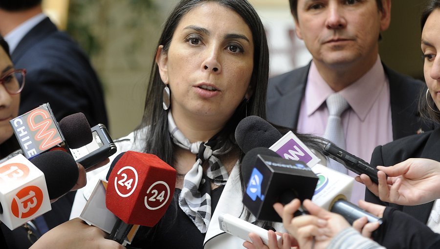 Diputada Karla Rubilar se unió oficialmente a Chile Vamos