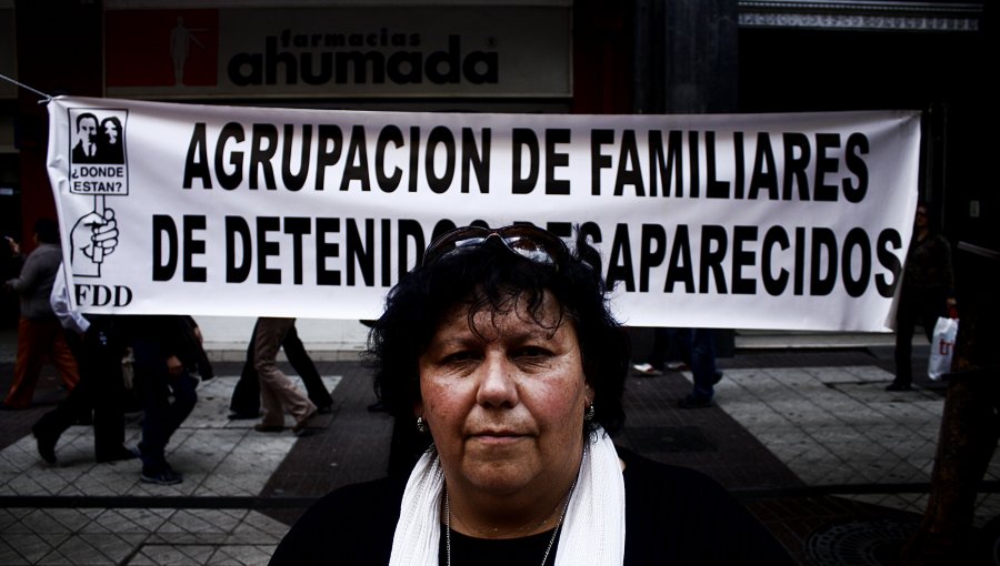 Presidenta AFDD: "Es delicado que se haga apología de terrorismo de Estado"