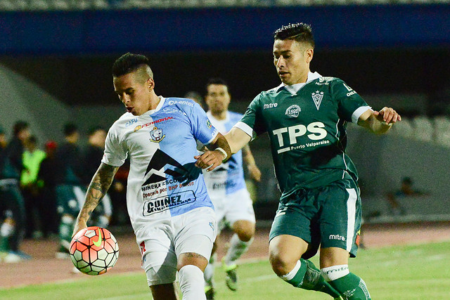 Apertura: Antofagasta y S. Wanderers timbraron un emocionante empate en el norte