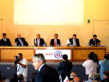 Comisión de seis clubes supervisará directorio de ANFP hasta las elecciones