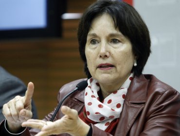 Ministra de Salud dice que fiscalizaciones a farmacias populares serán rigurosas